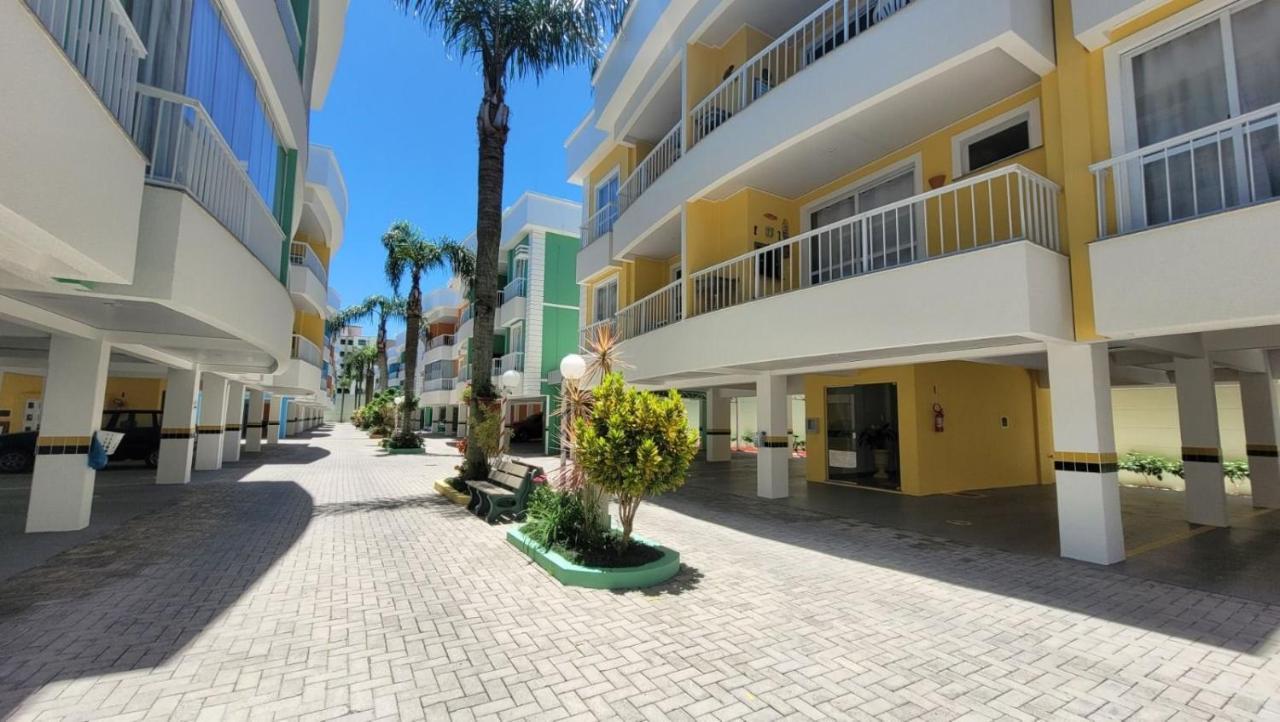B910 - Apto P/05 Pessoas C/ Piscina Perto Da Praia Daire Bombinhas Dış mekan fotoğraf